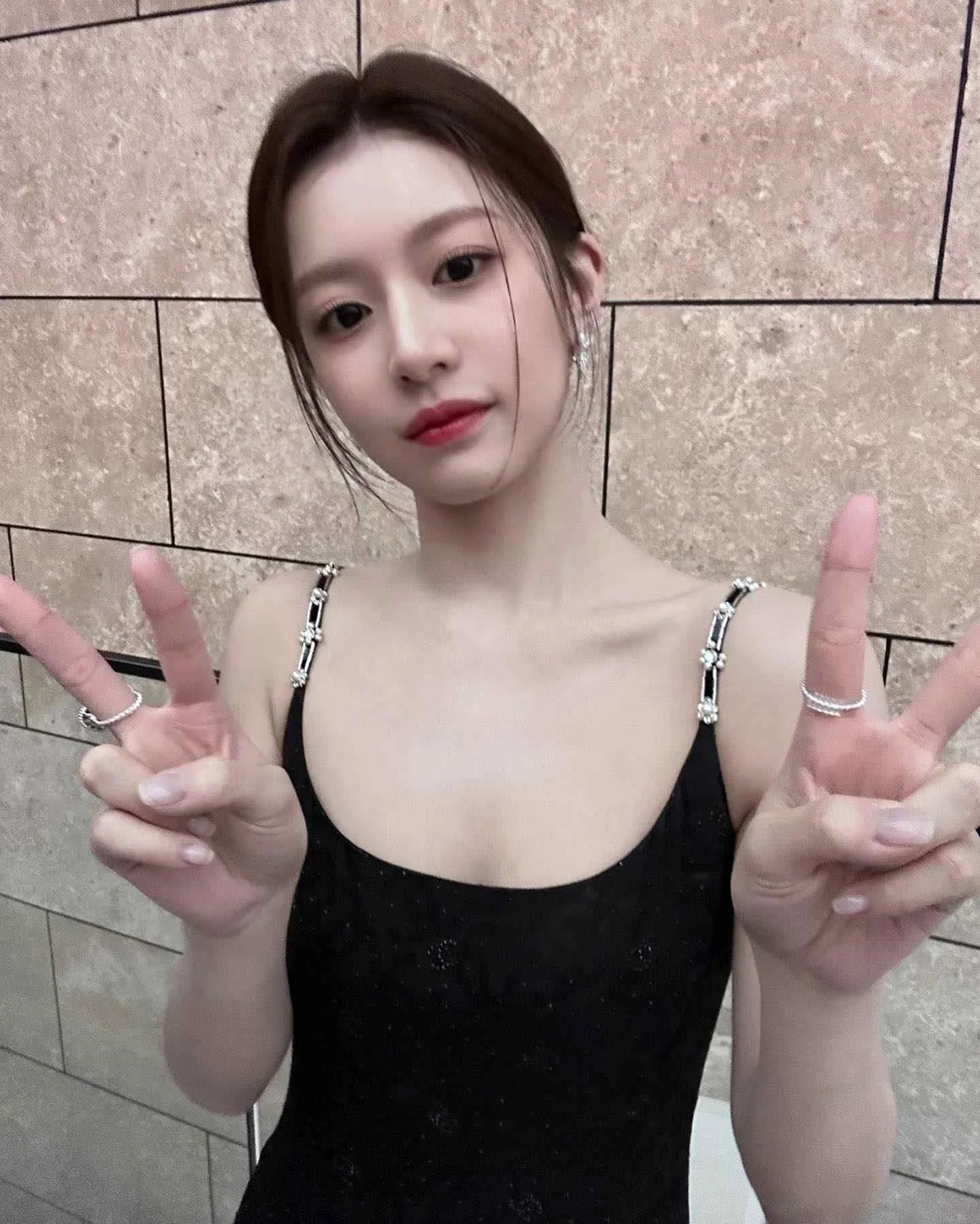 Go Youn Jung - go-youn-jung-sexy-36.webp